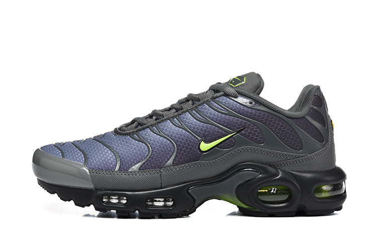 NIKE AIR MAX PLUS TN SMOKE GREY/VOLT
